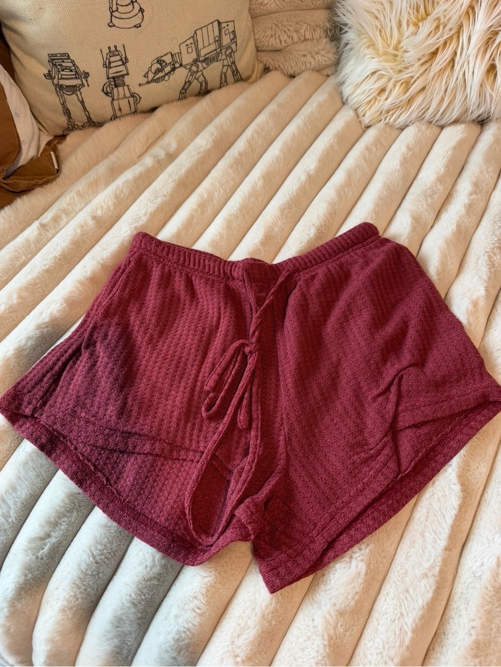 Women’s Knit Drawstring Lounge Shorts - Burgundy